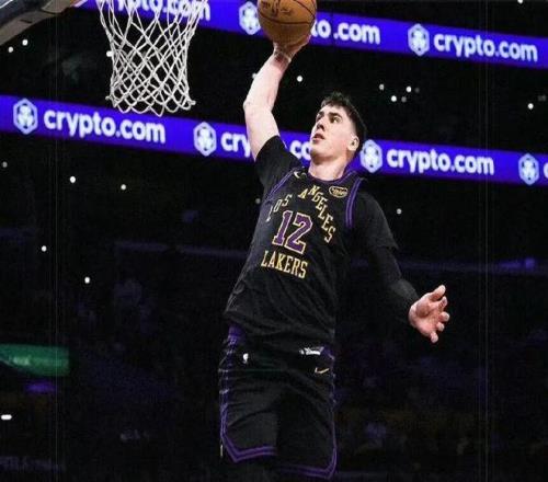 曼联官方,多古恢复个,人训练,爱游戏app,爱游戏官网,爱游戏体育官网,爱游戏体育app